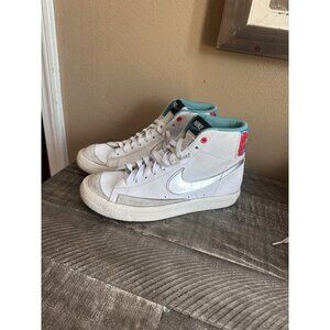 Nike Kids Blazer Mid 77' (GS) Big Kids Size 6.5 Youth